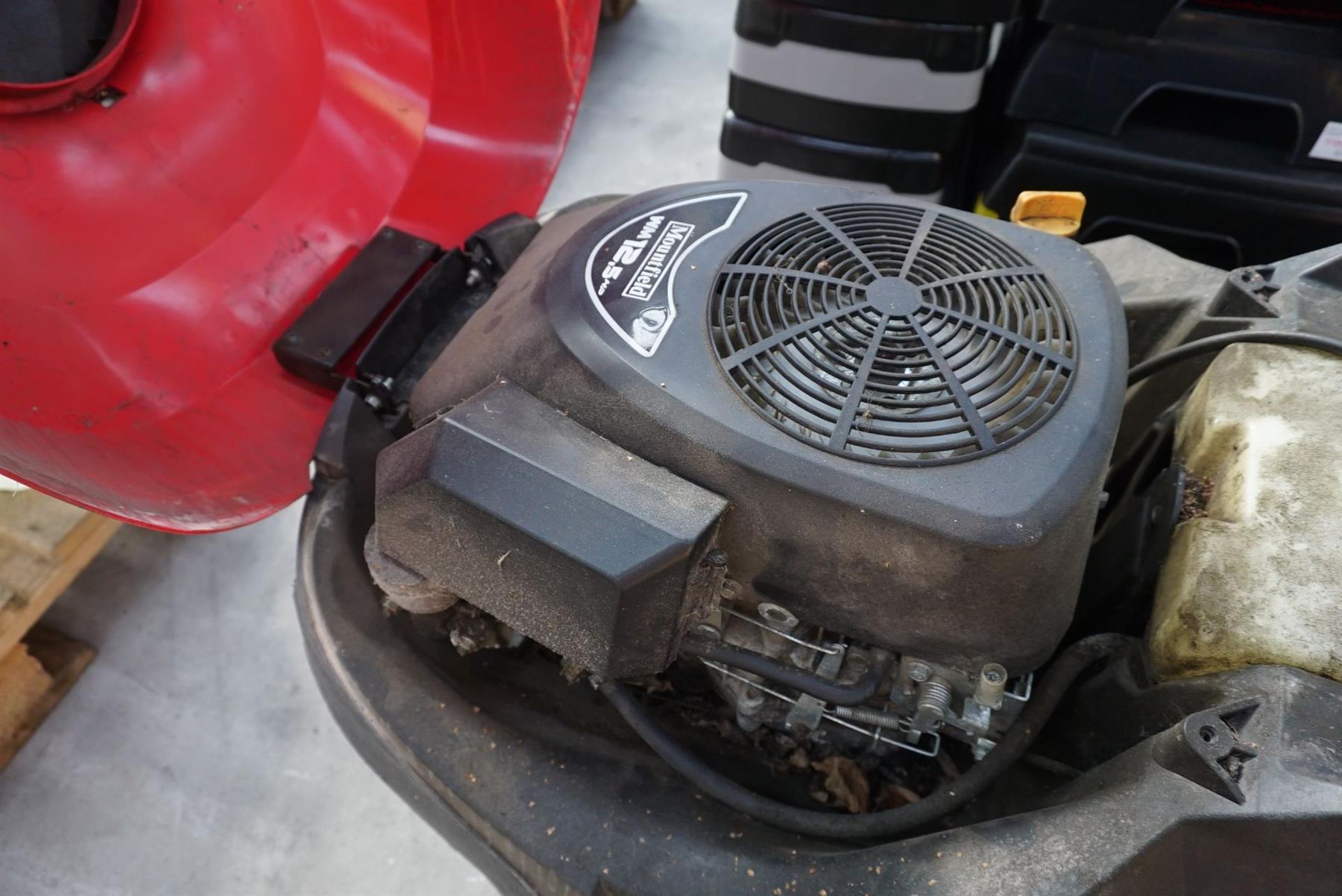 STIGA TRE0702 7250 414cc ENGINE SERVICE KIT INC AIR OIL FUEL FILTERS