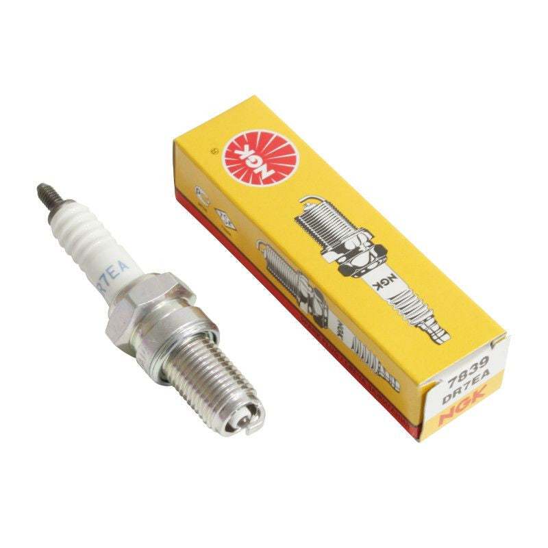 SPARK PLUG NGK DR7EA