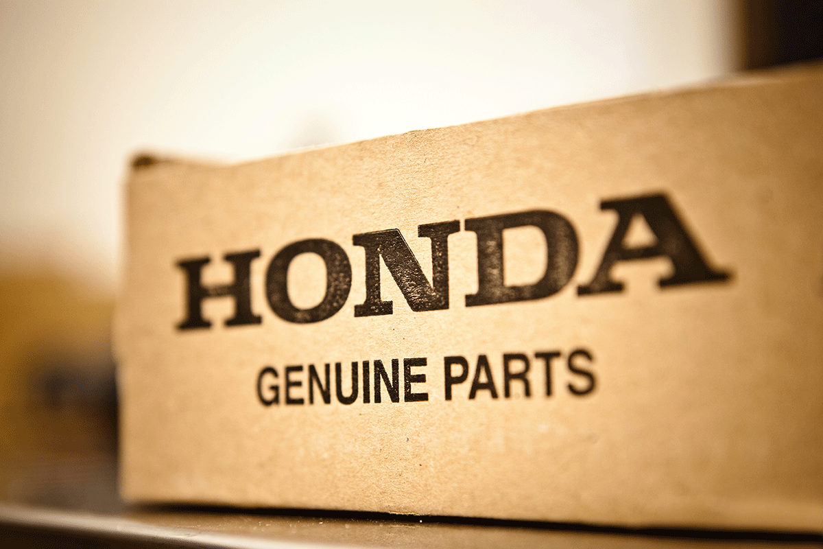GENUINE OEM HONDA CARBURETTOR FIT SELECT HRX537C5 & HRX537C6 ONLY